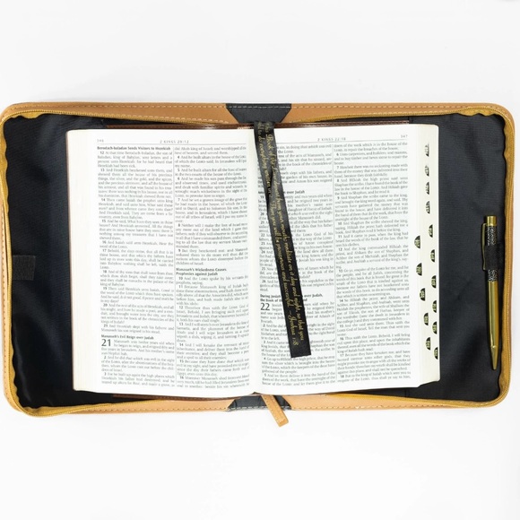 Divinity Boutique/X-Large Faux Leather Bible Cover/11"L x 8"W - Picture 9 of 16